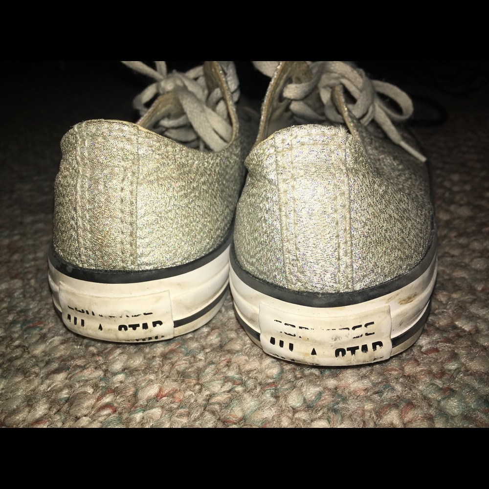 Converse - Picture 4 of 4